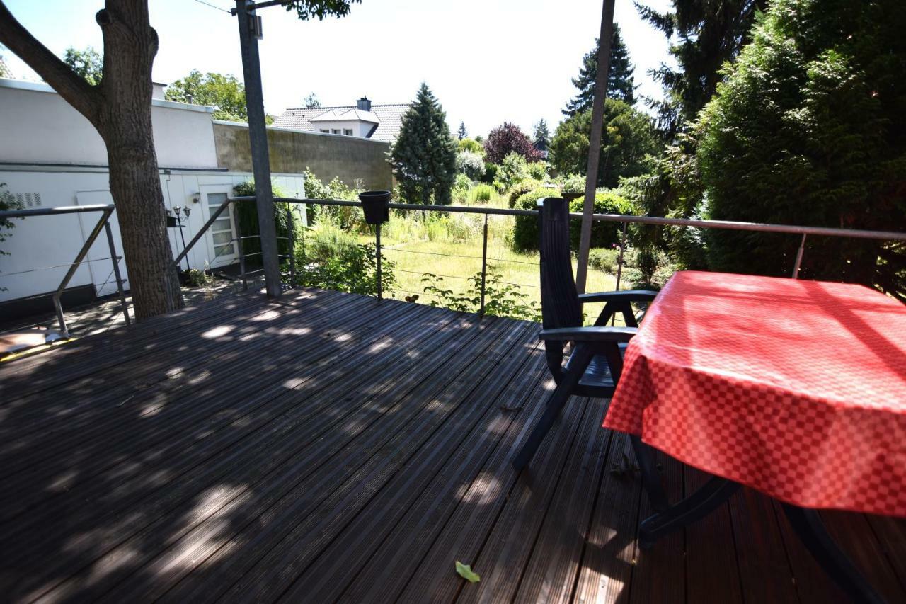Hébergement de vacances Zeitwohnen Im Schonem Haus Mit Grosser Terrasse In Koln-rath